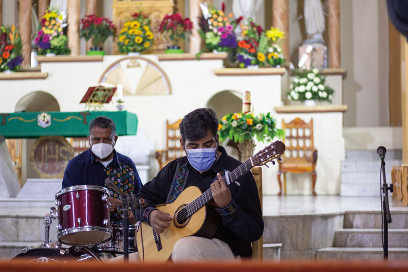Grupo Cultural Linaloe, "Del Pueblo al Canto, le Canto al Pueblo", Música Tradicional Guerrerense.