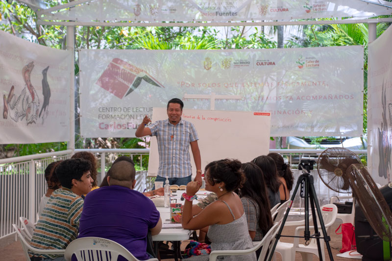 Taller de Cuento con Luis Ricardo