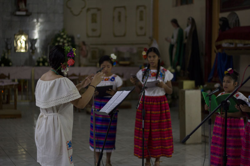 Voces de la Navidad, Fotografía "Ojo de la Montaña"