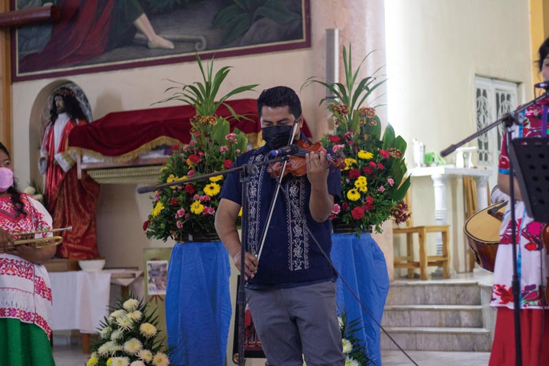 Grupo Cultural Linaloe, "Del Pueblo al Canto, le Canto al Pueblo", Música Tradicional Guerrerense.