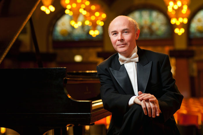 ​  Jorge Federico Osorio, pianista.  ​