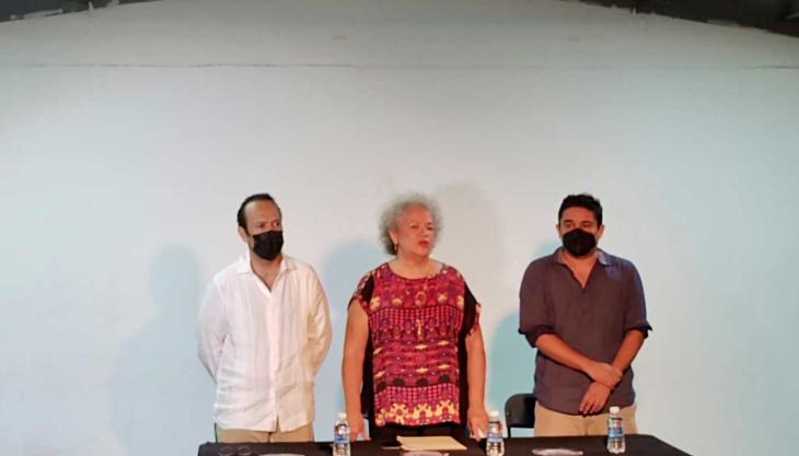 Homenaje a Dimayuga