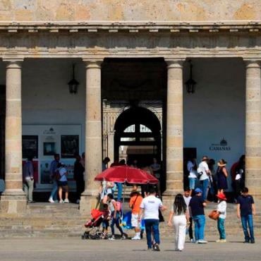 Entrada del Museo Cabañas