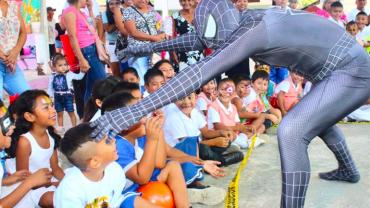 Niños del Km 21, Los Órganos y La Venta disfrutan del "Tour Festival de Día de Reyes 2020" El o